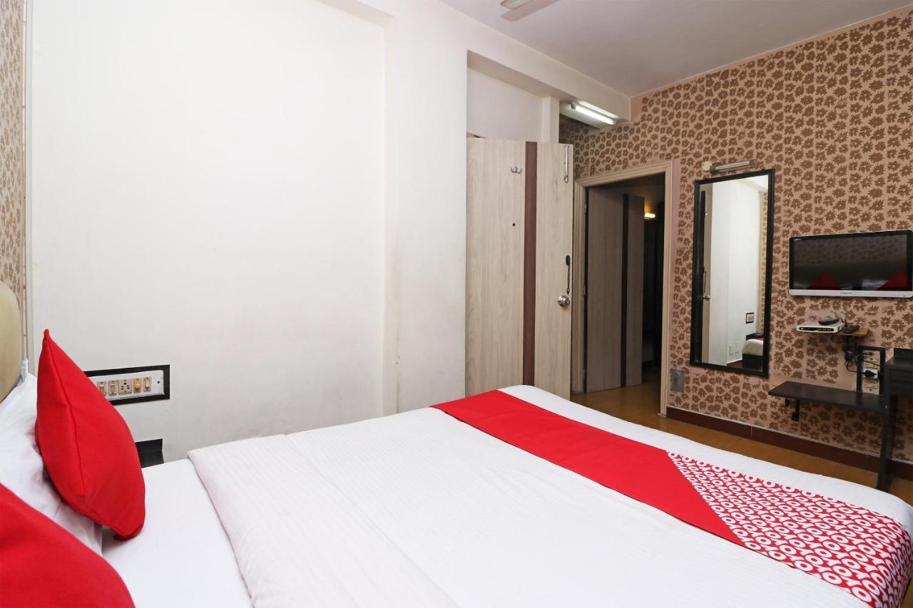 Oyo 4219 Ratnakar Residency Hotell Kolkata Eksteriør bilde